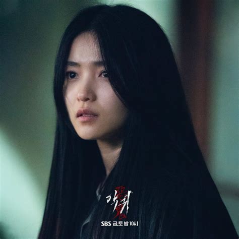 Kim Tae Ri S Revenant Heads Into Finale With Double Digit Ratings