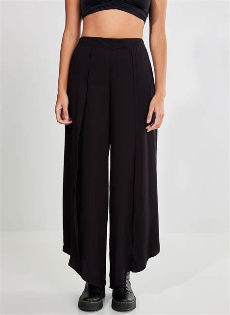 Calça Pantalona Preta Fenda Preto