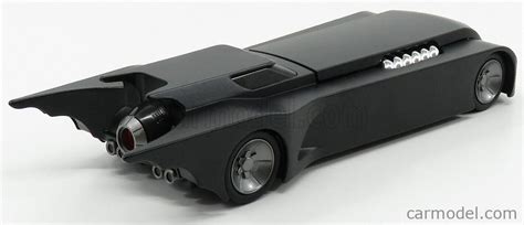 JADA 30916 Scale 1/24 | BATMAN BATMOBILE THE ANIMATED SERIES WITH BATMAN FIGURE 1992 MATT BLACK