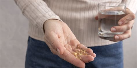 Vitamin D For Seasonal Depression: Experts Weigh In | PS Health