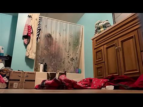 Milf Hidden Shower Cam XVIDEOS