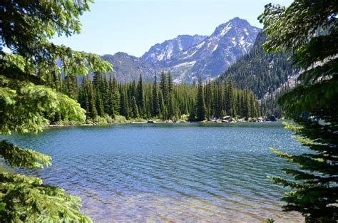 Hiking: Enchantments // Stuart Lake – The Blonde Giraffe