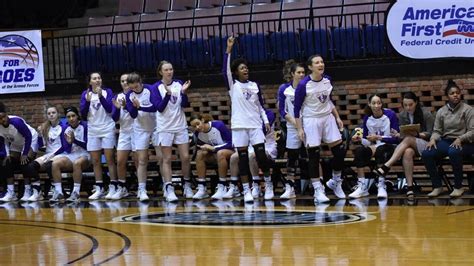 Umhb Womens Basketball Tops Hardin Simmons