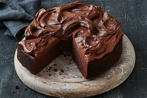 Torta Con Crema Al Cioccolato Una Ricetta Per Iniziare La Giornata Con