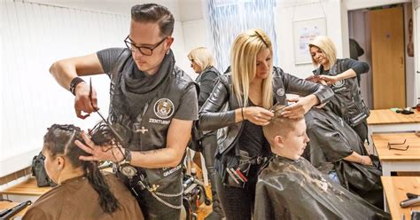 Haare Sch N Barber Angels Schneiden Kostenlos Haare