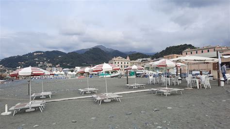 Genova Inaugurata La Nuova Spiaggia Libera Attrezzata Di Voltri News