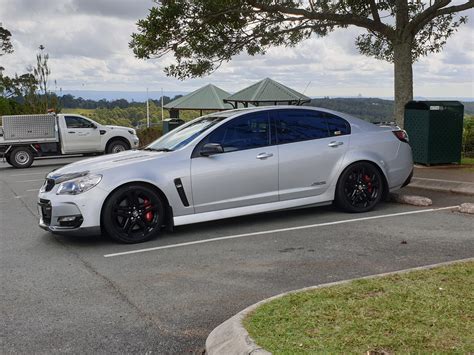 2017 Holden COMMODORE SS V REDLINE EDITION Pvony1969 Shannons Club