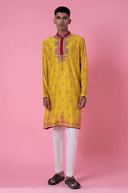 Buy Yellow Chanderi Printed Floral Kurta Set For Men By Siddhartha