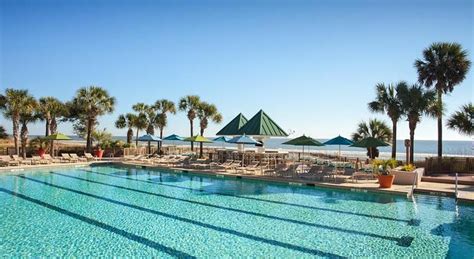 Omni Hilton Head Oceanfront Resort vs Marriott Hilton Head Resort & Spa ...