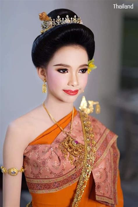 Thai Hairstyle Thailand 🇹🇭 In 2022 Traditional Outfits Thai