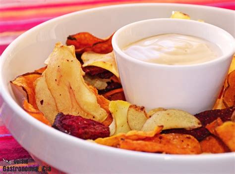 Chips De Vegetales Con Salsa De Cabrales Gastronom A C A