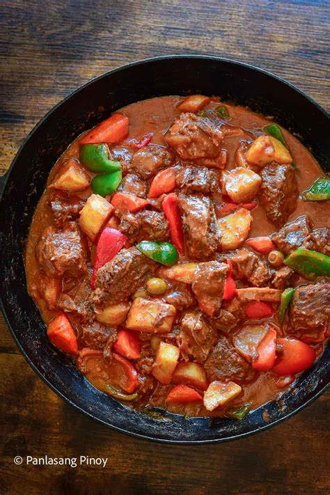 cook beef kaldereta panlasang pinoy