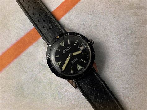 LINTHOR SUPERAUTOMATIC DIVER Vintage Swiss Automatic Watch 200 METERS