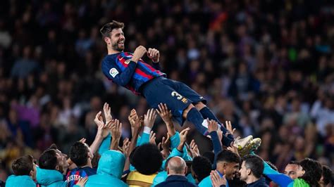 PiquÉ Says Farewell To The Camp Nou Sempr3 🥹🔵🔴 Youtube