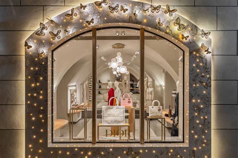 Alpenglühen Dior präsentiert Pop up in Kitzbühel