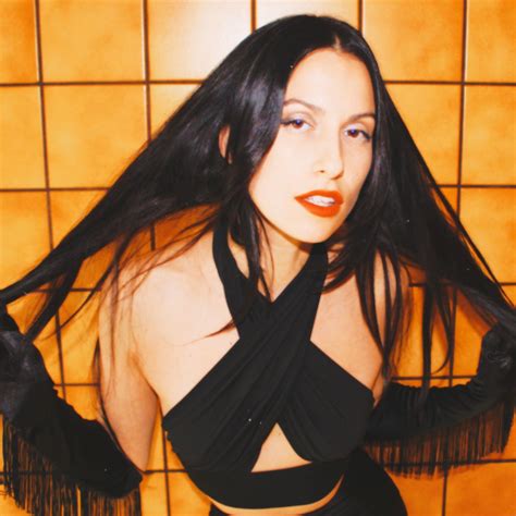 Syd Silvair - Featherlight - Indie Spirits