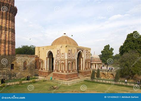 Alai Darwaza Alai Gate at Qutb Minar Complex Stock Photo - Image of ...