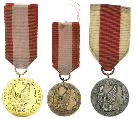 Polska PRL Medal Za Zasługi dla Obronności Kraju zestaw 3 sztuki