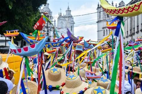 Arraial Do Pavulagem Faz Roda Musical Para Aquecer Público Para