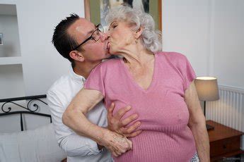 Old Blonde Lady Norma Craves For A Fresh Dong Up Her Pussy 15 Photos