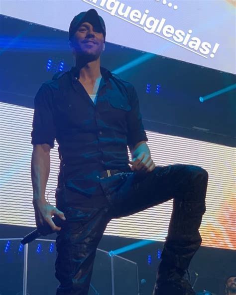 Enriqueiglesiaseifans On Instagram Enriqueiglesias Performing At