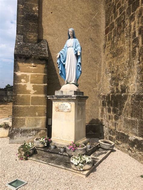 Vierge immaculée croix monumentale et croix de cimetière Sainte Dode