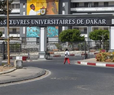 Rentrée Universitaire 2024 2025 Des Défis Dès Le Départ…