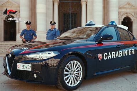 Arrestato Dipendente Di Supermercato A Siracusa Spacciava Droga Tra I