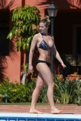 Gemma Atkinson Wearing A Bikini In Puerto Banus Phun Org Forum