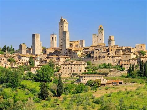 San Gimignano as a Base to explore Tuscany in Italy | TuscanyChic