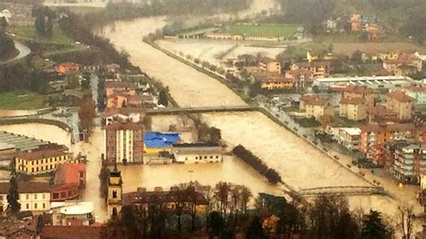 Esondazioni In Piemonte E Liguria Per Il Maltempo Estesa Lallerta Rossa