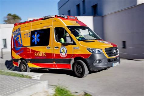 SAMUR PC renovará 46 ambulancias una de ellas para atención psiquiátrica