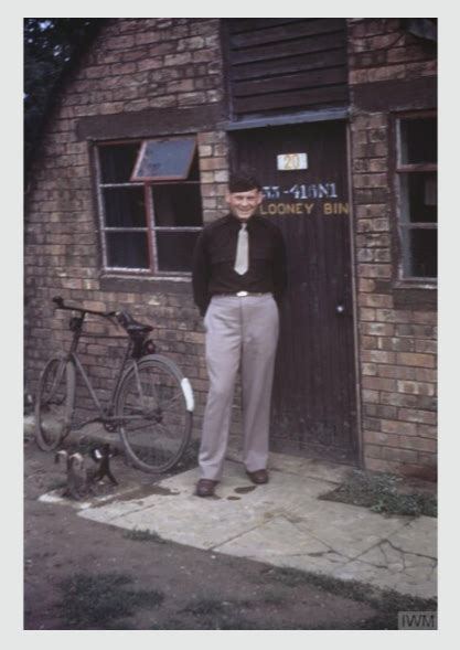 Ww Airfields Archive On Twitter Us Airman Outside A Nissen Hut Aka