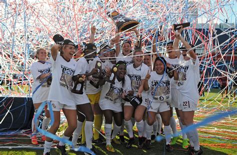 10 Womens Soccer Ncaa Teams And Players Berkshire Soccer Academy