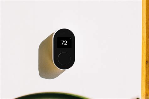 Wyze Thermostat Review First Class Features Bargain Basement Price