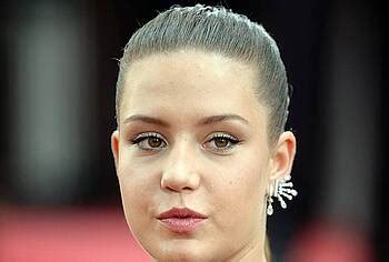 Adele Exarchopoulos Nude And Sex Scenes PlayCelebs Net