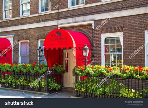 535 Fancy Restaurant Entrance Images Stock Photos Vectors Shutterstock