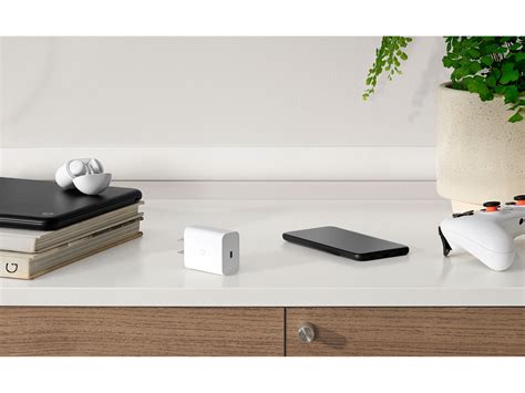 iF Design - Google 30W USB-C Charger