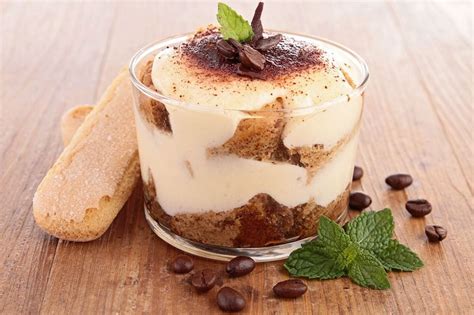 Bardakta Tiramisu Tarifi Nas L Yap L R Yemek