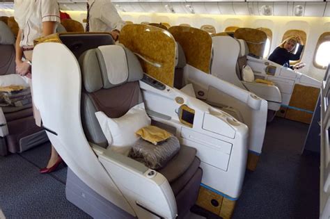 Boeing 777 Emirates 777 Business Class - 1 : View the current offers ...