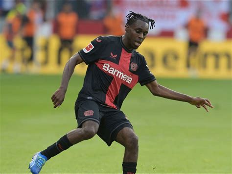 Bayer Leverkusen firm on Jeremie Frimpong stay as summer deal looms