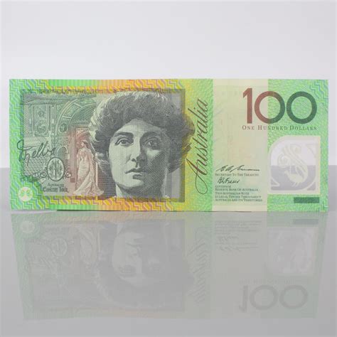 Australian 100 Dollar Bill | Property Room