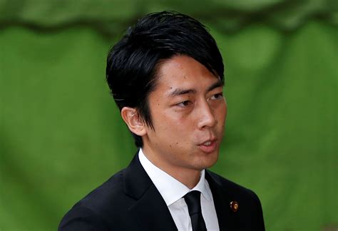 小泉進次郎氏。滝川クリステルさんとの結婚は、確かに日本中を驚かせたが。reuters Issei  容姿 滝川 クリステル 肯定