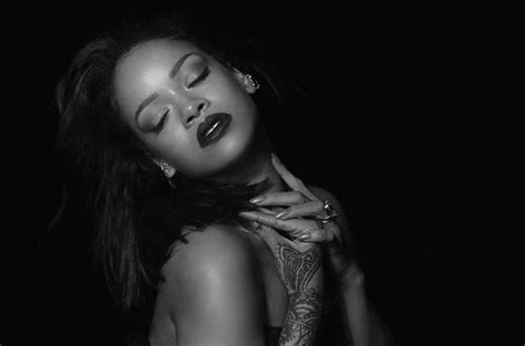 Rihannas Kiss It Better Video Star Goes Topless For Intimate Black