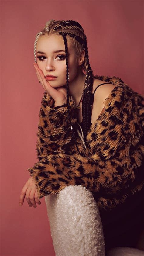 Фотосессия в стиле Барби | Fashion, Crown jewelry, Crown