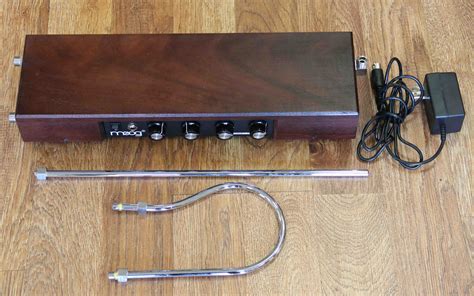 Moog Etherwave Theremin Standard - Mahogany 94922450012 | eBay