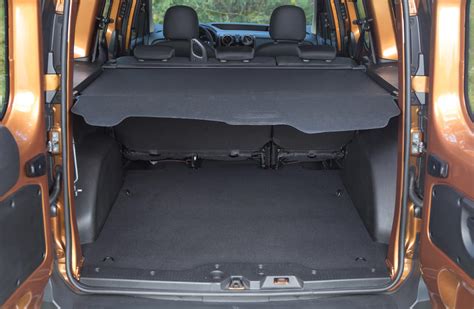 Nuevo Renault Kangoo Stepway Baul Mega Autos