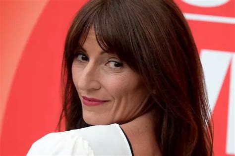 The Masked Singers Davina Mccall Shows Off Endless Legs As She Wows In