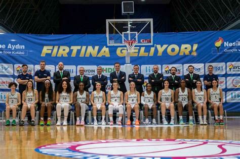 Nesibe Ayd N Basketbol Dolu Dizgin Ilerliyor A Da Kocaeli Gazetesi