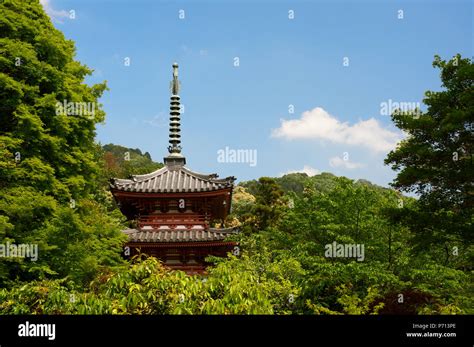 Mimuroto Temple Hi Res Stock Photography And Images Alamy